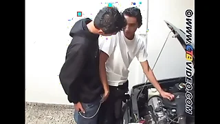 813 twinks porn videos